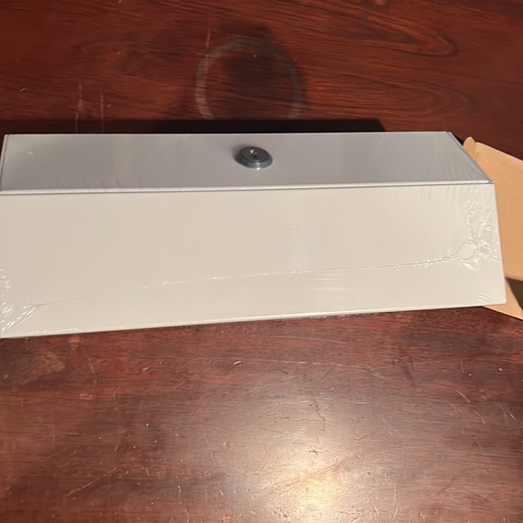 NWT Heimish Lockable Drugs Cabinet! - Picture 3 of 8